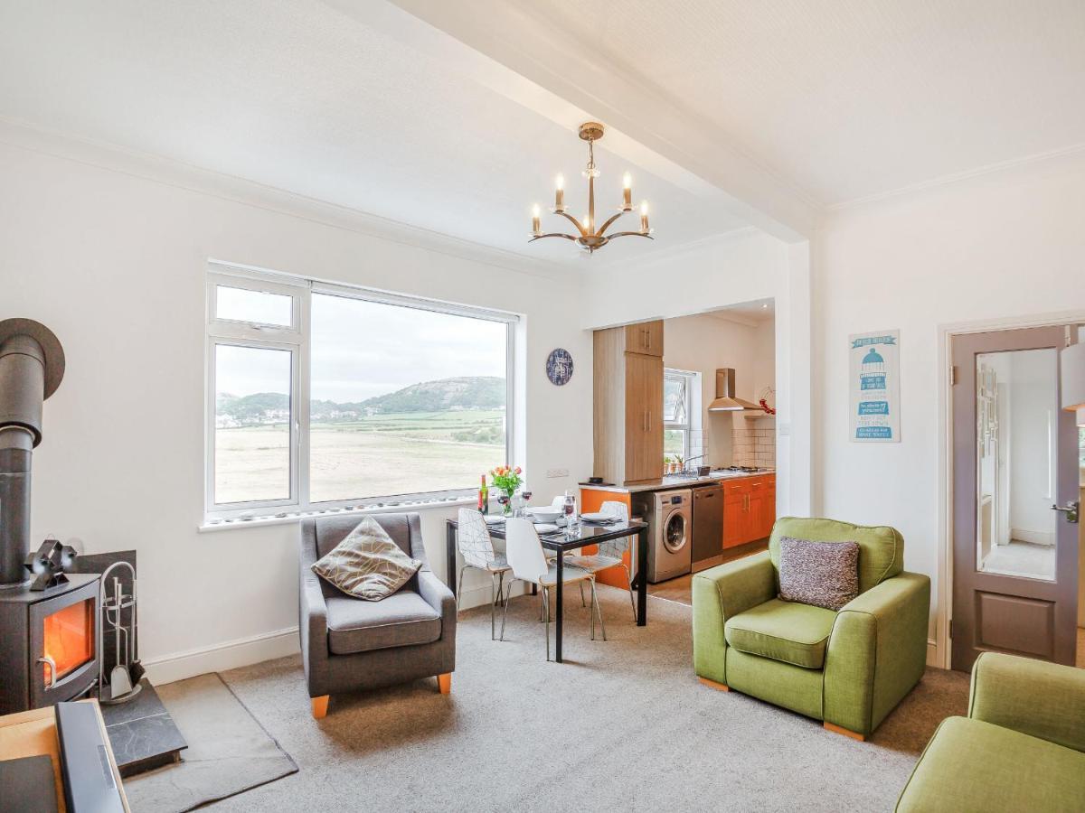 Little Orme View Apartment Llandudno Exterior photo