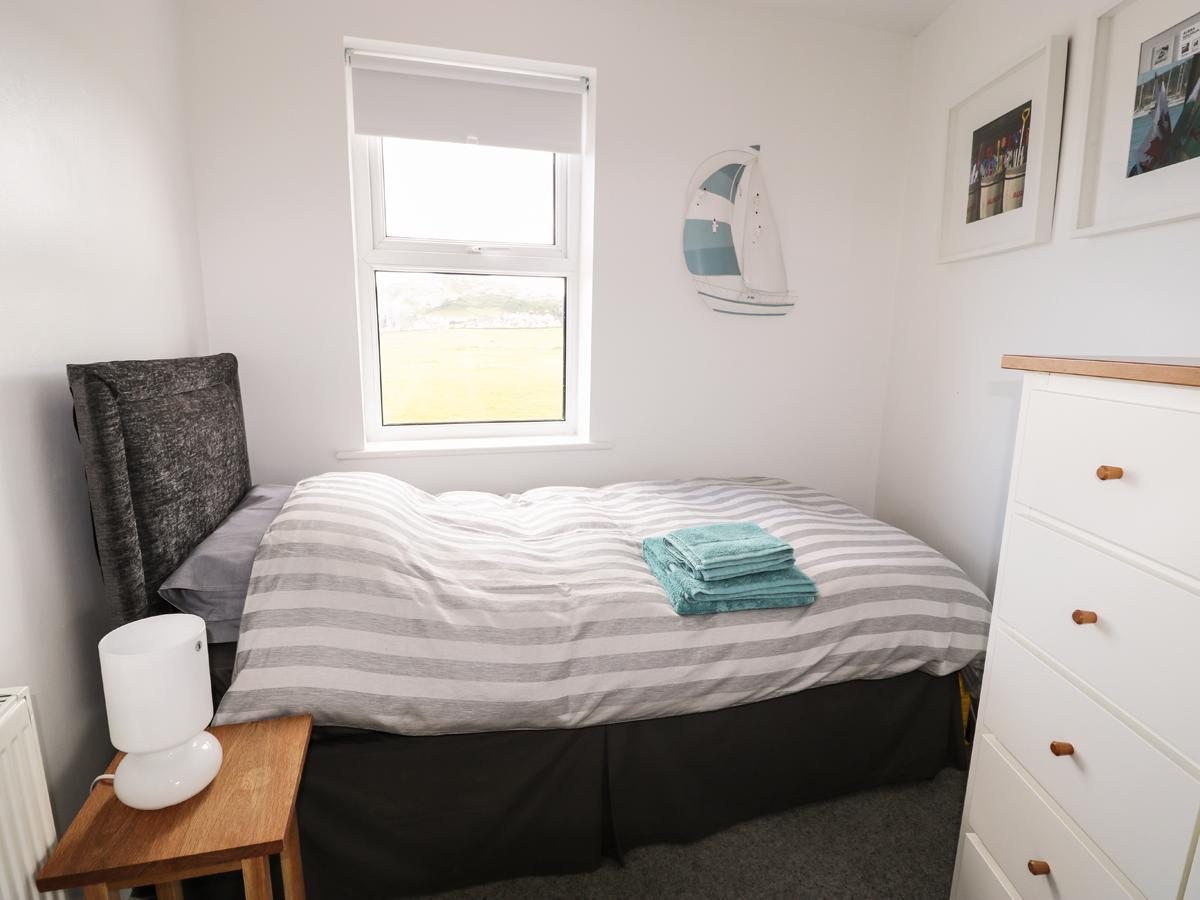 Little Orme View Apartment Llandudno Exterior photo